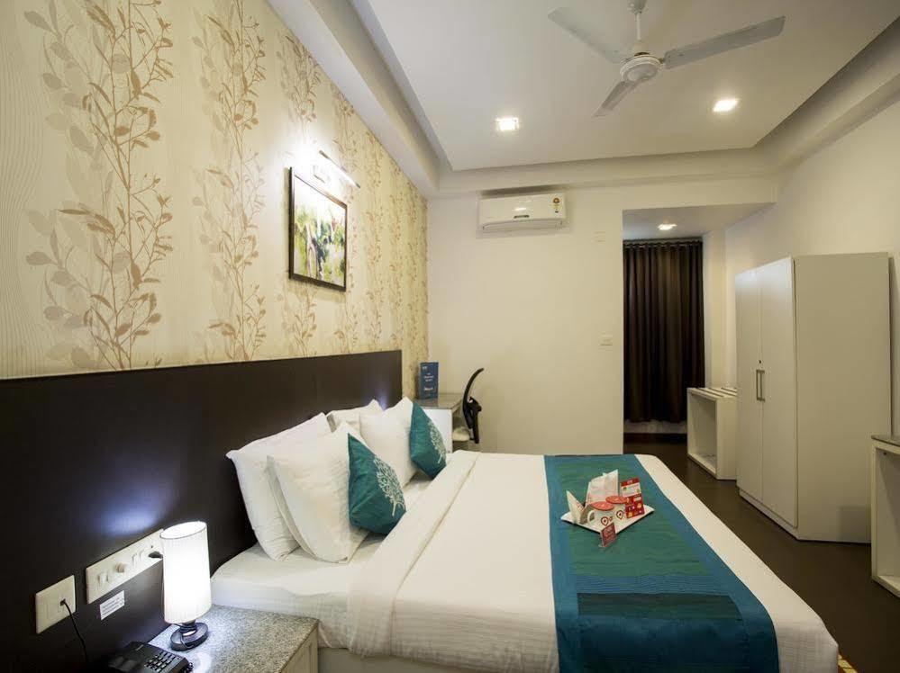 Oyo Rooms Near Cosmos Mall Siliguri Exterior foto